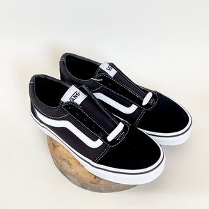 Vans Boys Ward Black Sneakers Suede/Textile Lace-Up-Closure Low Top NWB Size 3